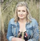  Elizabeth Naude