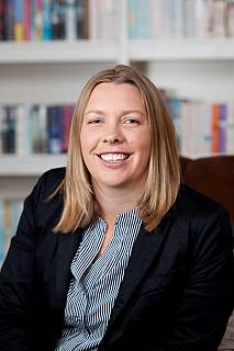  Magdel Hougaard